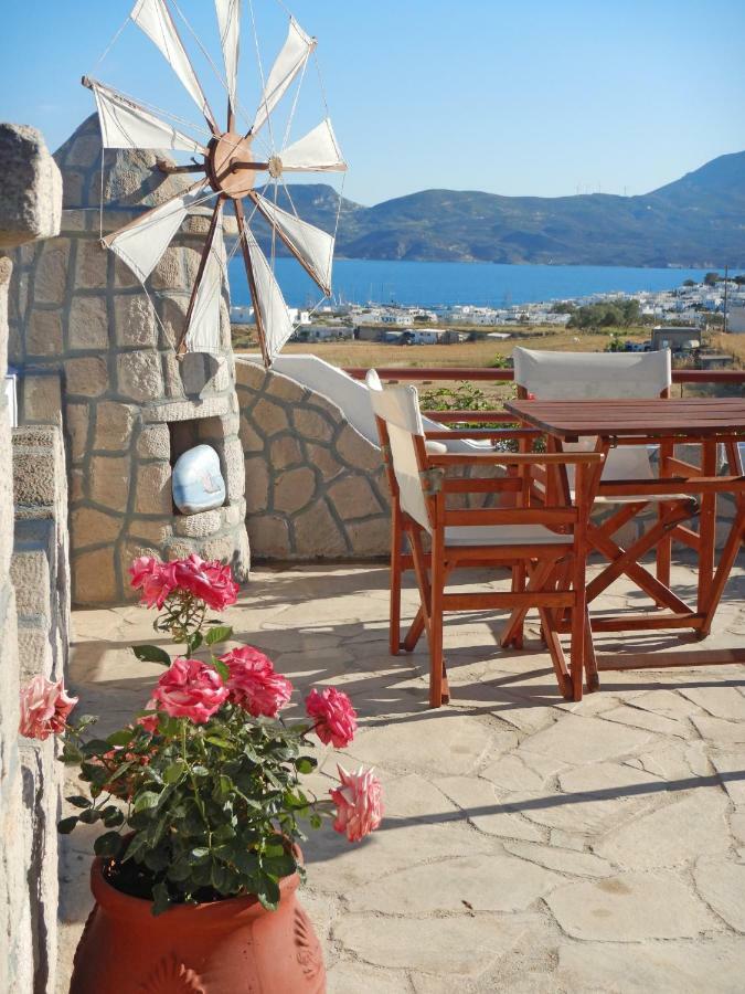 Christos Rooms Milos Adamantas  Exterior photo